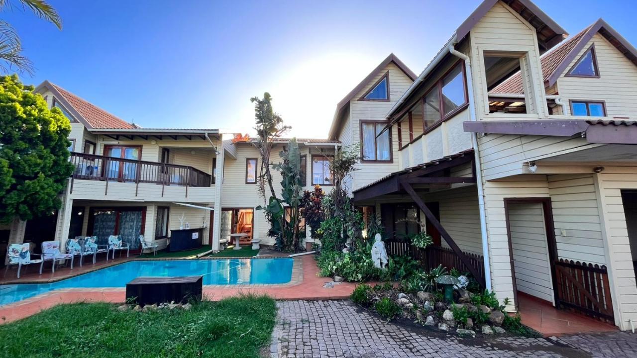 Hotel The Wood House à Empangeni Extérieur photo