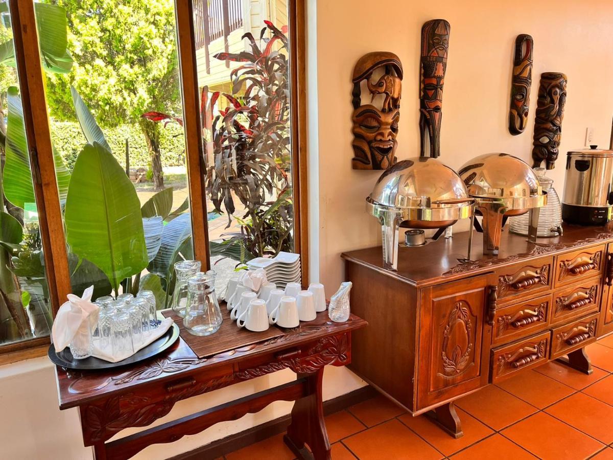 Hotel The Wood House à Empangeni Extérieur photo