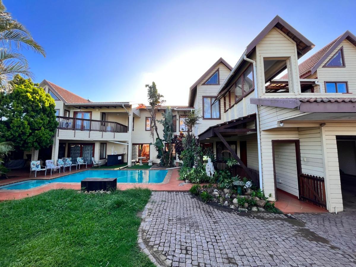 Hotel The Wood House à Empangeni Extérieur photo