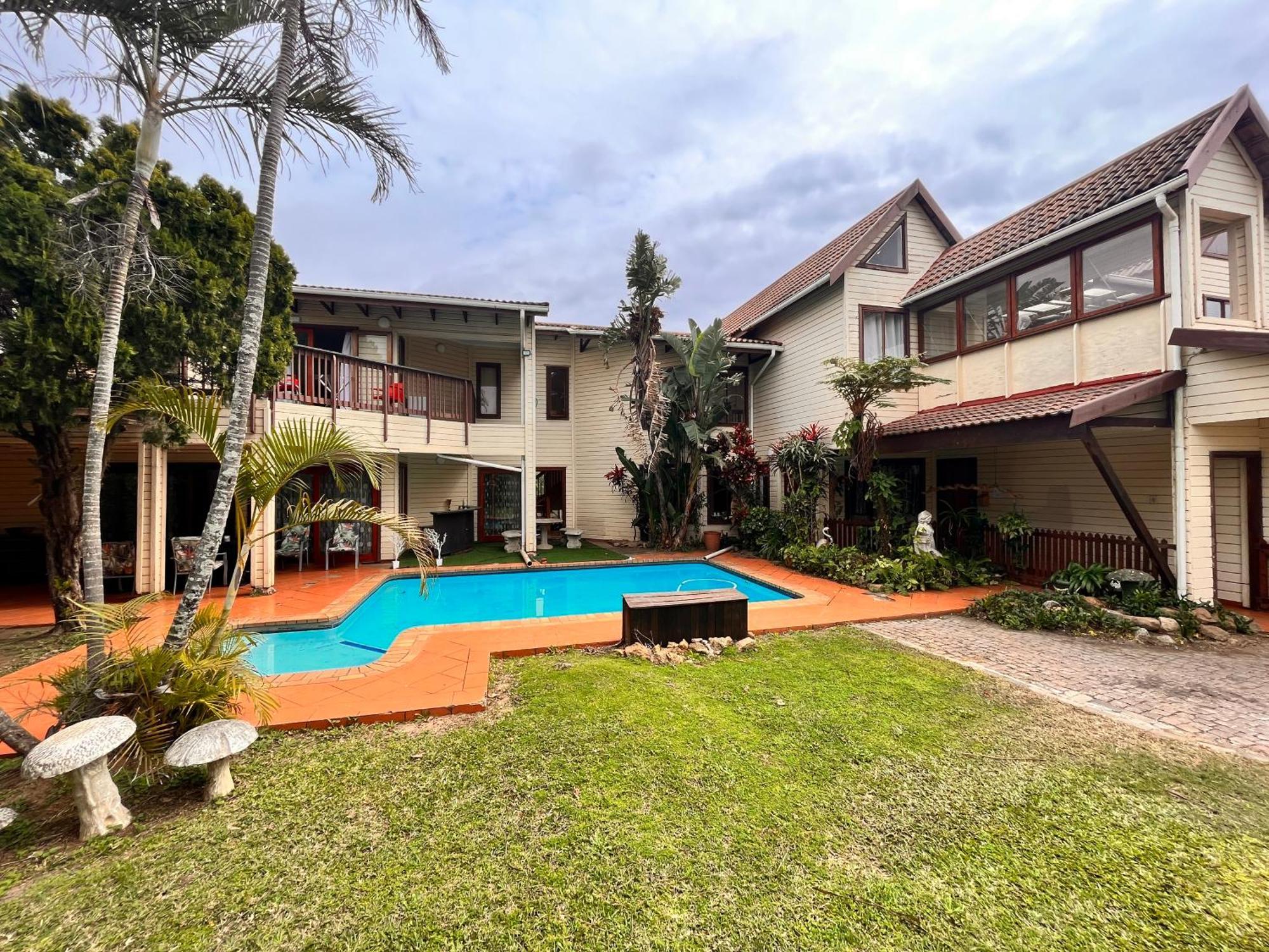 Hotel The Wood House à Empangeni Extérieur photo