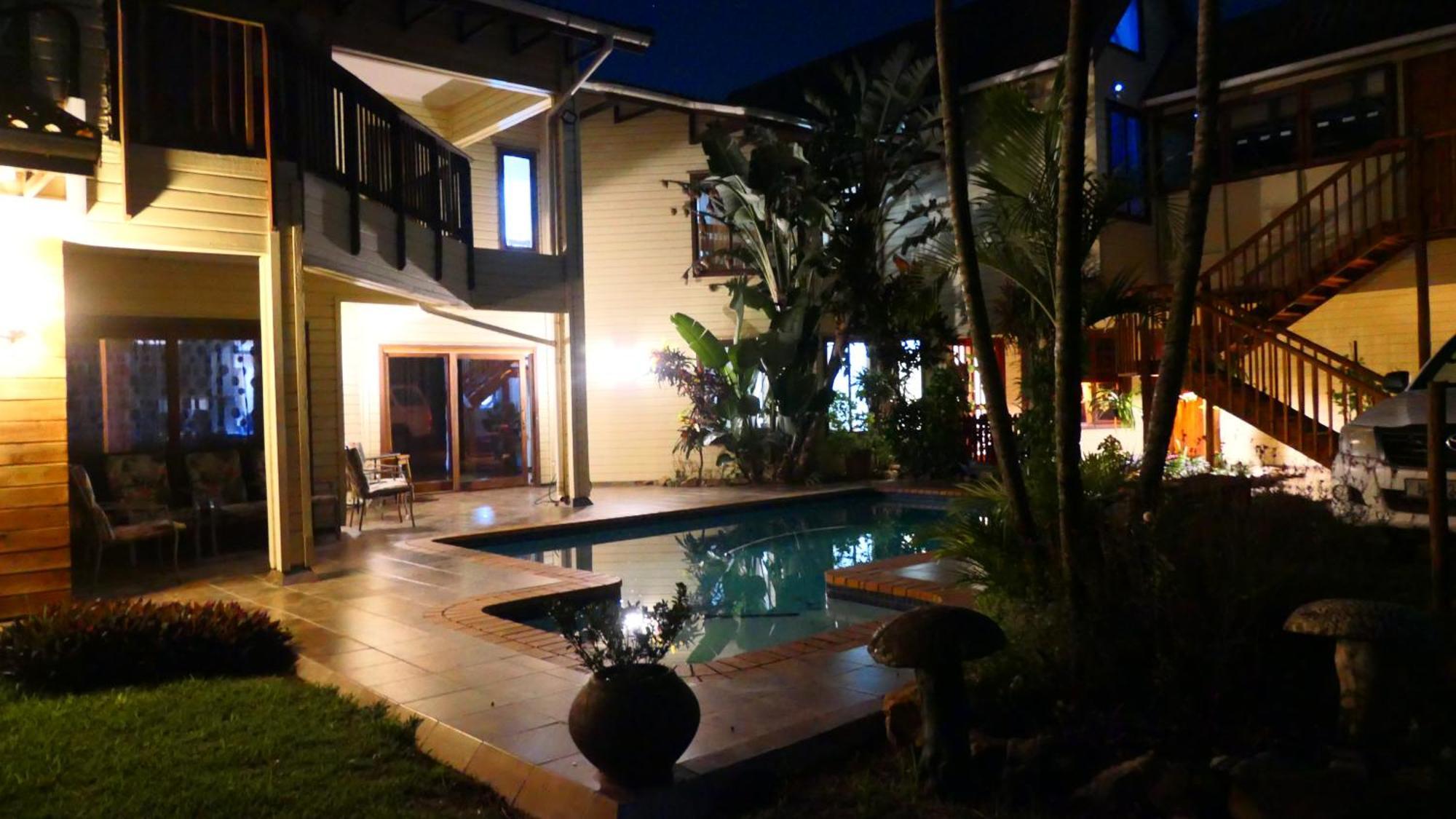 Hotel The Wood House à Empangeni Extérieur photo