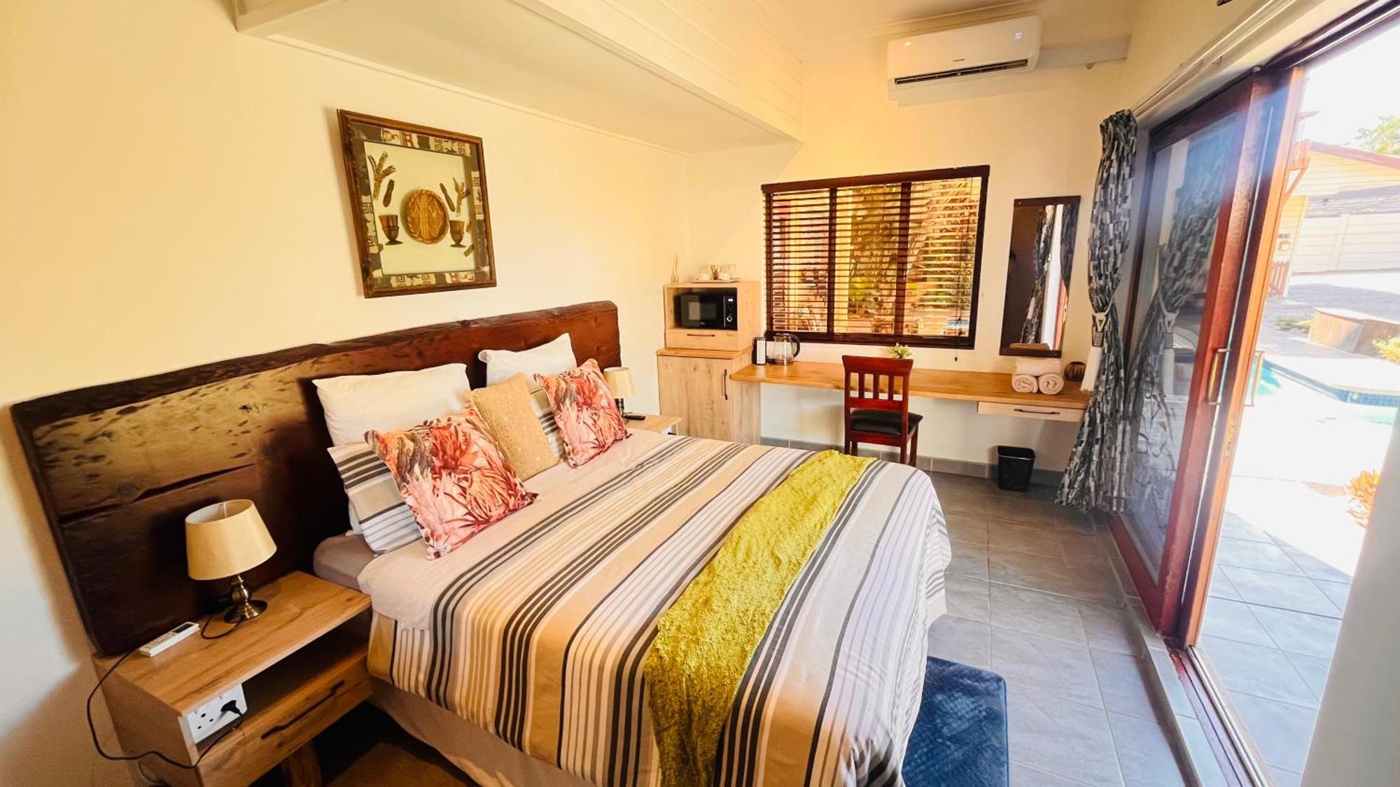 Hotel The Wood House à Empangeni Extérieur photo
