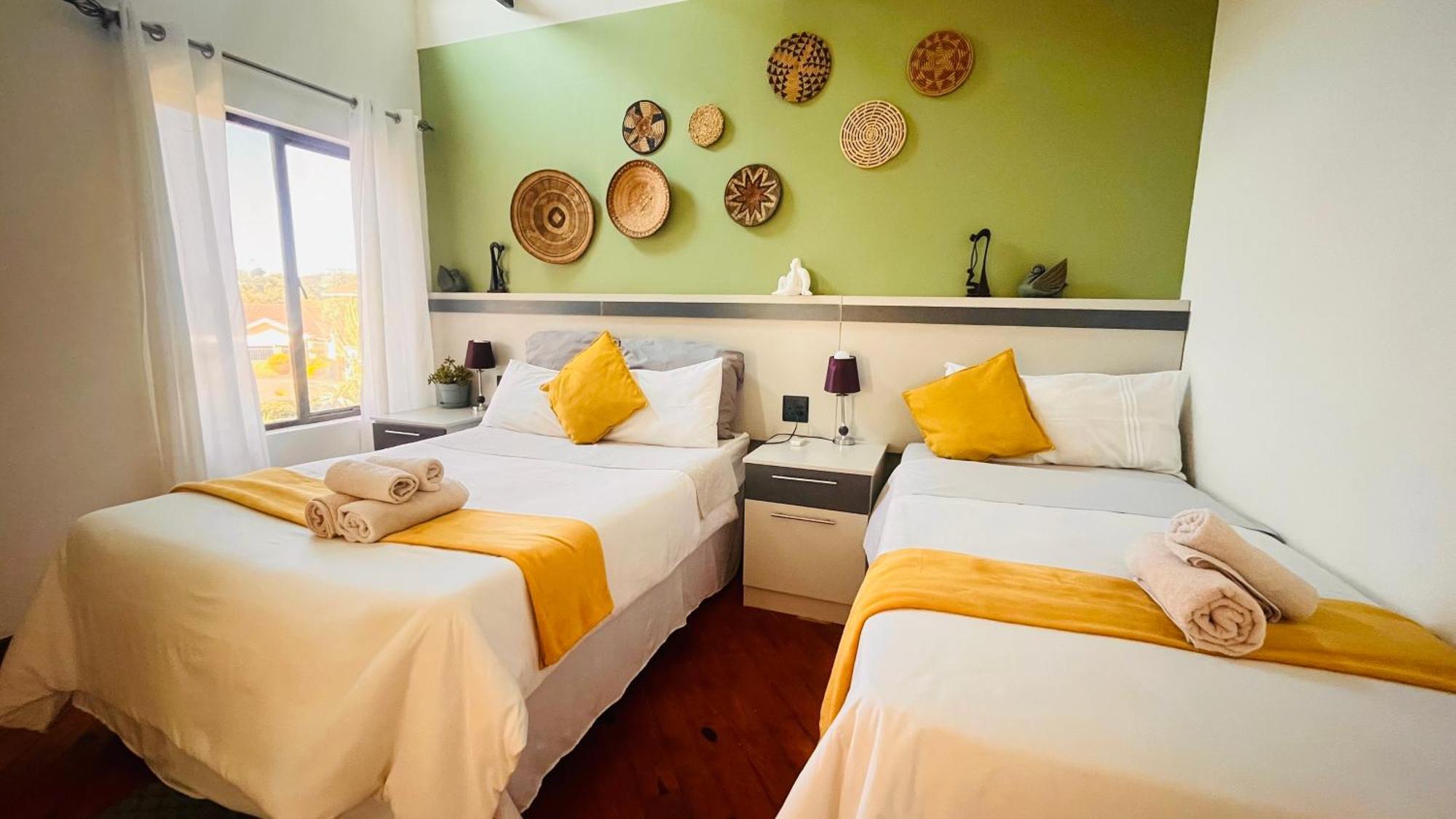Hotel The Wood House à Empangeni Extérieur photo
